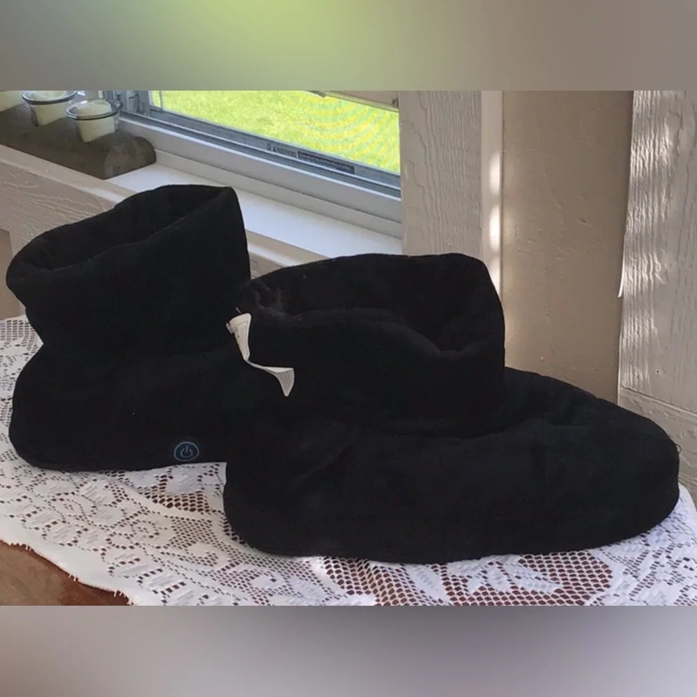 HealthTouch Black Memory Foam Massaging Booties Sz. L 9-10.5 - Picture 4 of 4